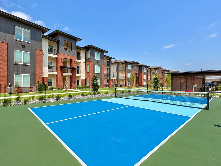 The Encore Apartments — Photo 17