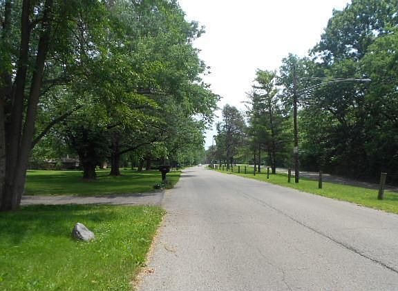 3rd image of 2968 Deweese Pkwy