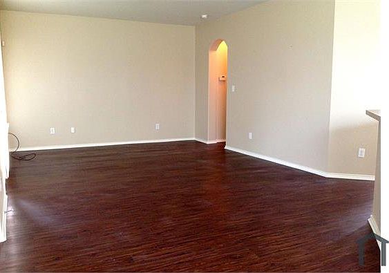 2nd image of 2220 Acacia Dr