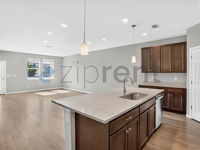 19029 E 64th Pl — Photo 13