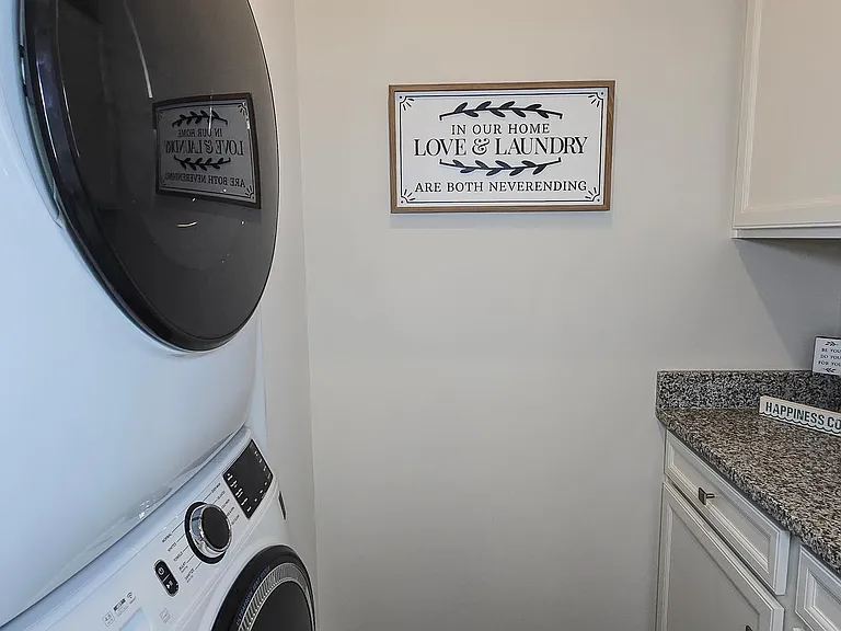 5426 Greenpoint Ln — Photo 31