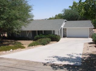 11809 Jacaranda Ave, Hesperia, CA 92345