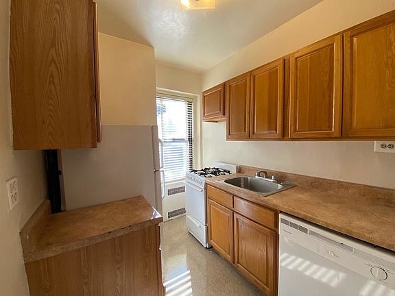 2nd image of 88-11 63rd Dr #527