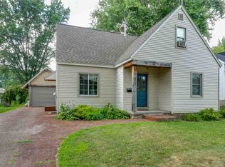808 Smith St, Stevens Point, WI 54481