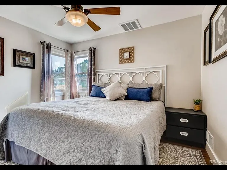 3091 S Delaware St — Photo 3