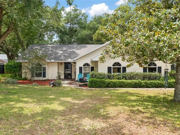 2121 Wildwood Ln, Auburndale, FL 33823
