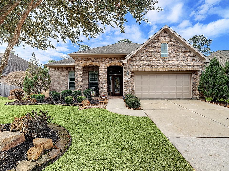 1st image of 25450 Vinechase Dr