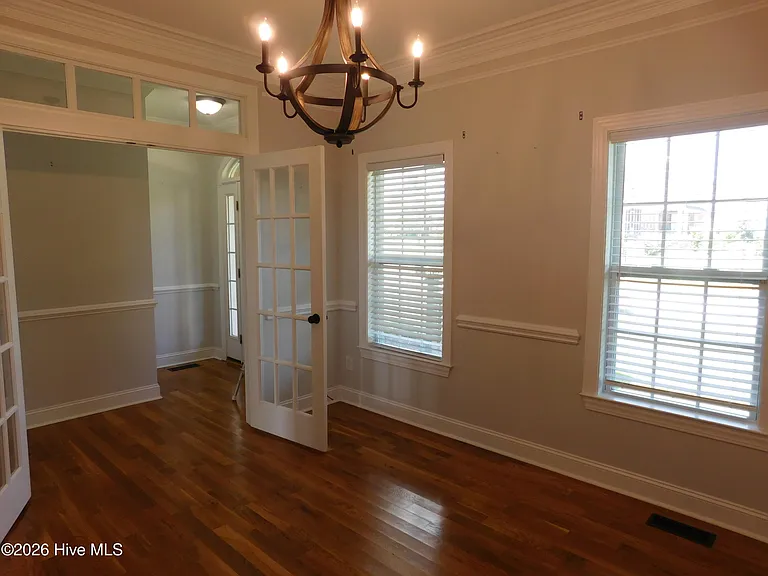 101 Staffordshire Dr #101 — Photo 7