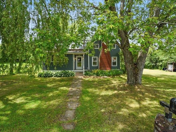 96 Jenna Lane, Leicester, VT 05778