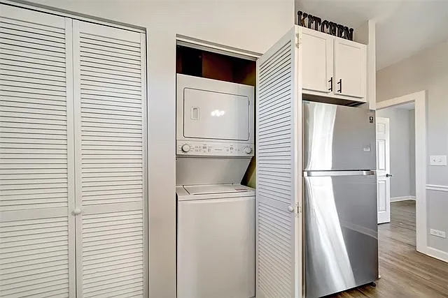 6254 N Bell Ave — Photo 4