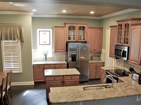 5th image of 4492 Virginia Dr