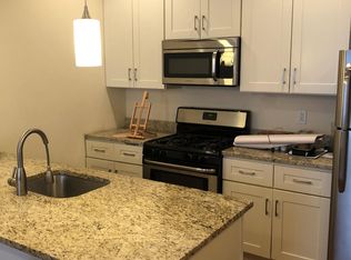 804 N 19th St #1, Philadelphia, PA 19130