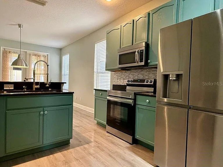14488 Whittridge Dr — Photo 4