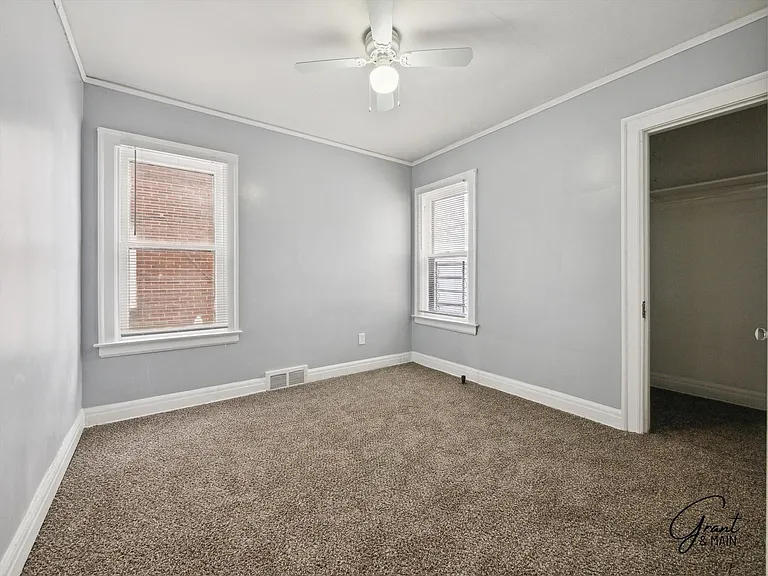 16831 Mendota - Bohdi Enterprises LLC — Photo 13