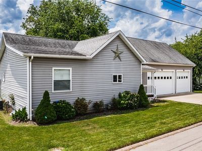 310 38th St, Vienna, WV, 26105