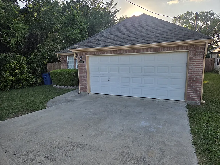 3806 Morning Springs Trl — Photo 3