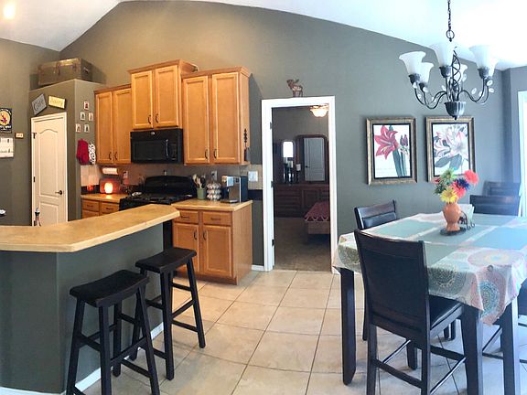 Kitchen / dinning