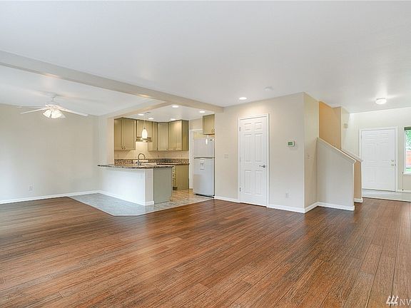 4th image of 6620 Millstone Ln SE #L101