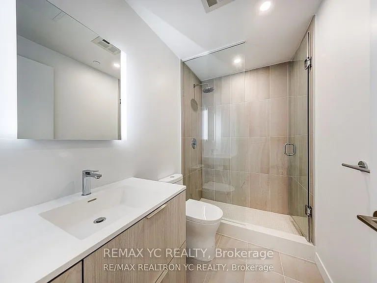 185 Alberta Ave #805 — Photo 3