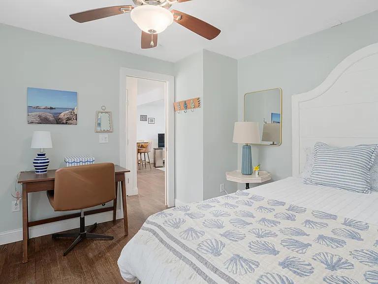70 Carroll Ave #706 — Photo 12