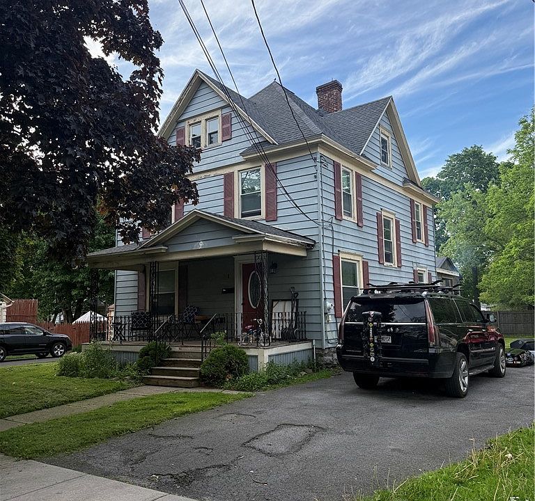 1st image of 1 Lawton Ave