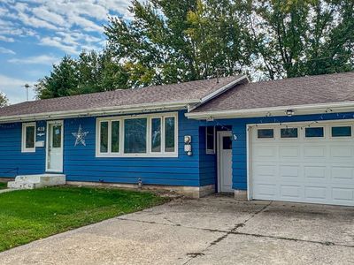 419 10th Ave NE, Hampton, IA, 50441