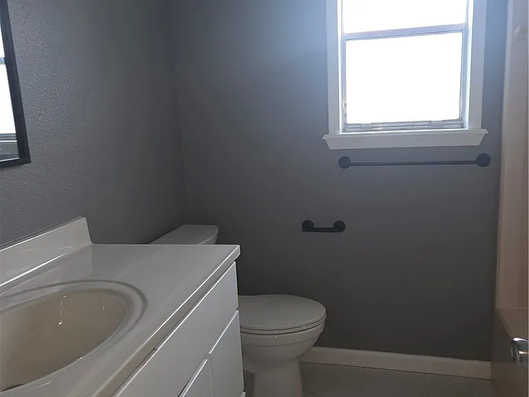 2306 Vialoux Dr — Photo 8