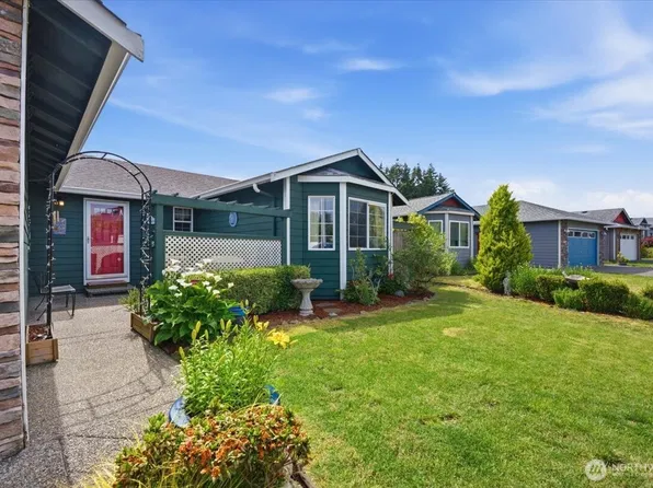 3226 64th Avenue NE, Marysville, WA 98270