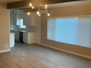 7555 De Longpre Ave APT 15, Los Angeles, CA 90046