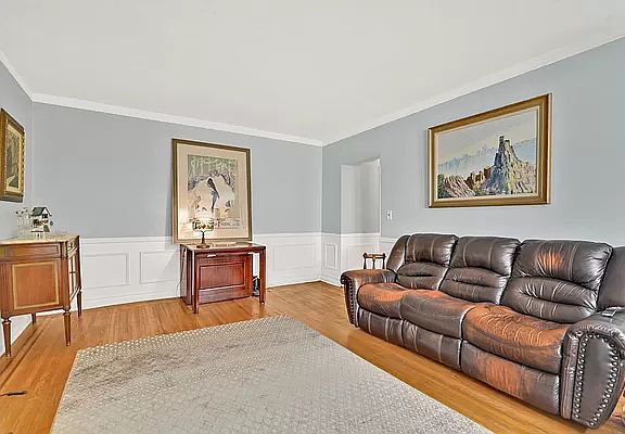 4th image of 35-55 29th St #5K