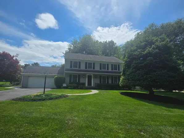 6720 Newbold Dr, Bethesda, MD 20817