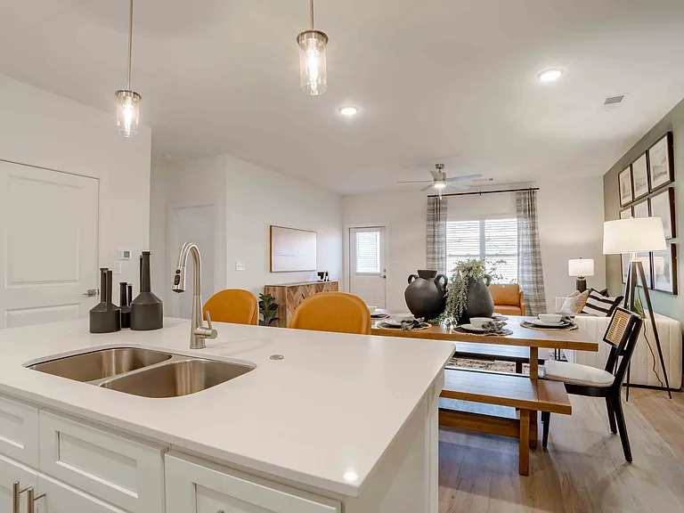 River Rock at Dallas - Meander Kitchen 4