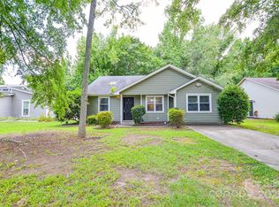 5424 Amado St, Charlotte, NC 28215