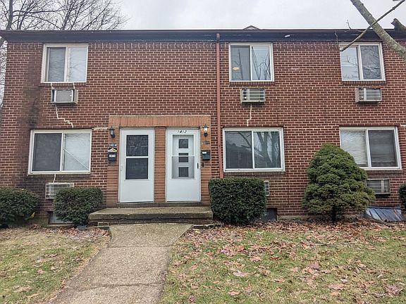 2nd image of 1404 20th St NE #1412