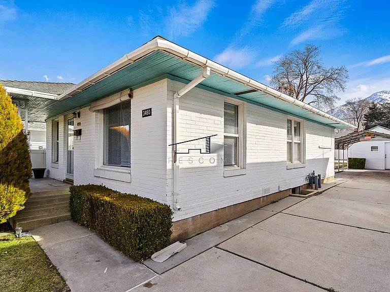 3480 Ogden Ave — Photo 23