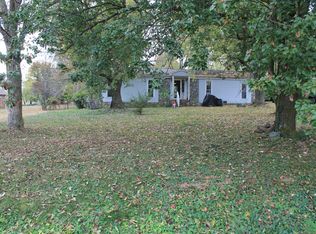 1493 Ridgewood Ct W, Gallatin, TN 37066