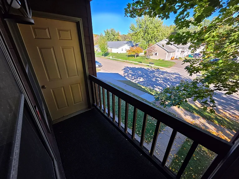 4932 Coventry Ct — Photo 8