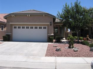 10873 Katepwa St, Apple Valley, CA 92308