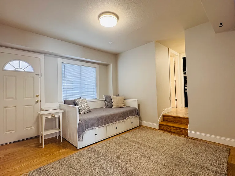 206 Sunnyside Ave #A — Photo 15