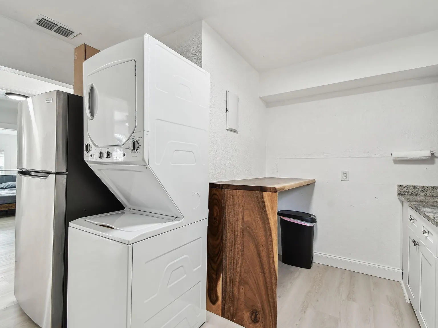 4 bed, 3.0 bath, 1500 sqft, $927 — Photo 4
