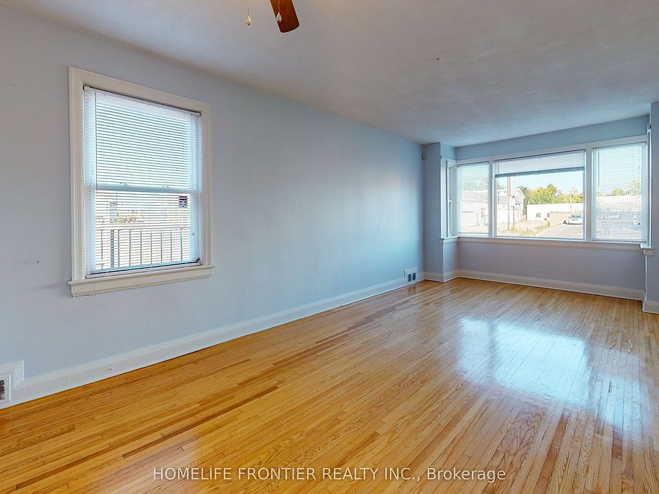 1st image of 191 Queen St E