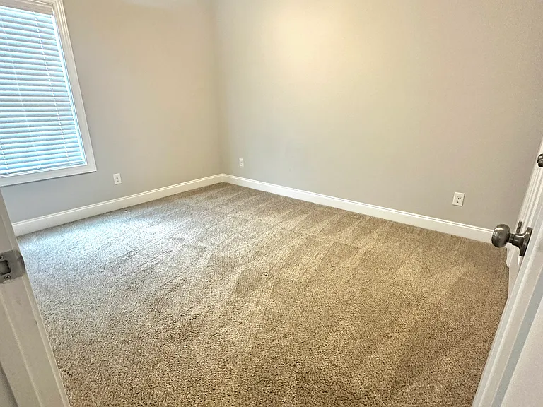 906 Adirondac Way — Photo 7