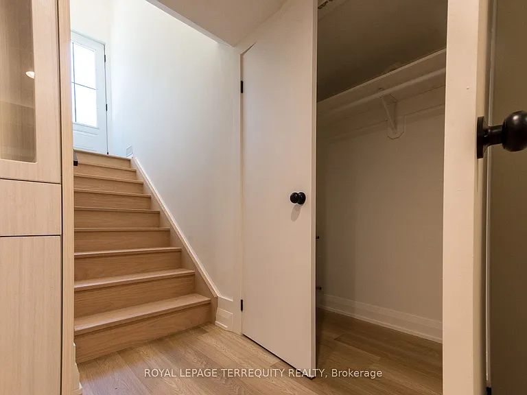 23 Decarie Cir #BASEMENT — Photo 3