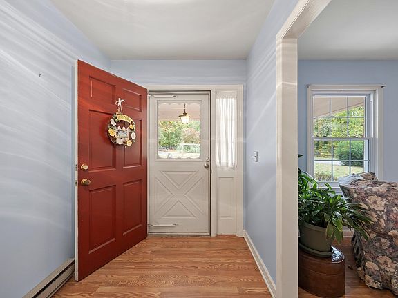 5th image of 785 Laurel Forest Dr