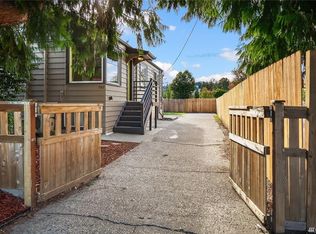 307 Burnett Ave N, Renton, WA 98057