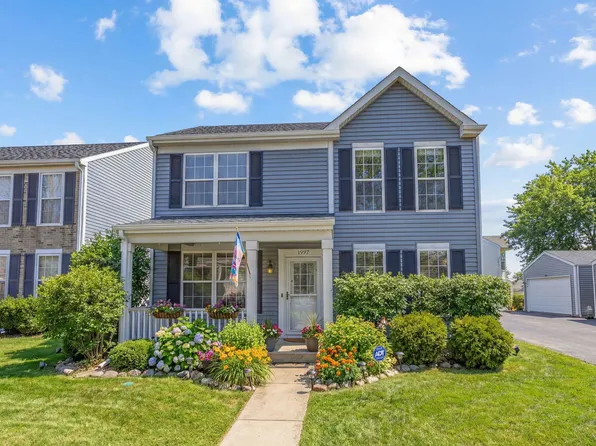 1597 Plum Tree Ln, Aurora, IL 60504