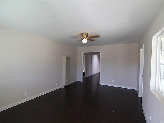 4th image of 6031 Briercrest Ave