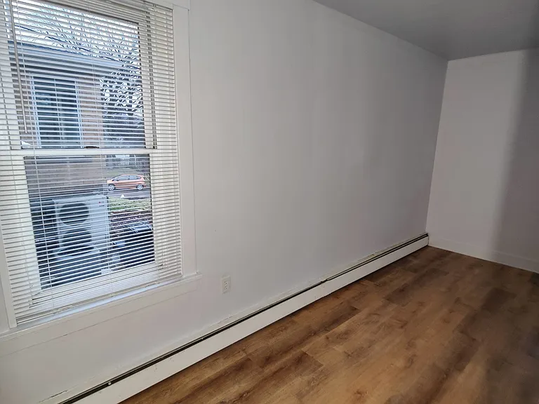 60-62 N Harrison Ave #62 — Photo 9