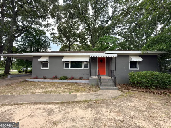 101 Sparta St, Warner Robins, GA 31088