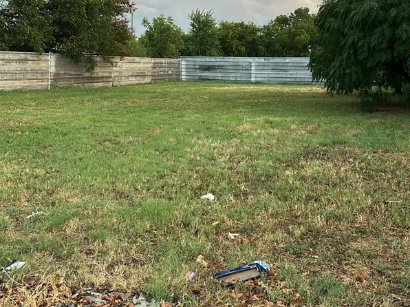 5312 Anderson St, Fort Worth, TX 76105